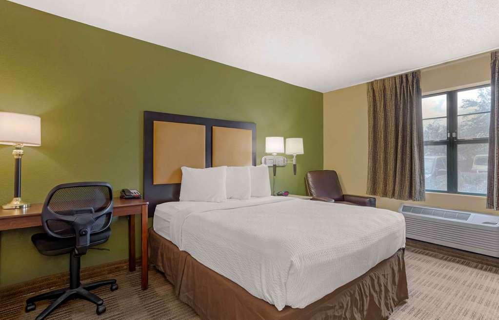Extended Stay America Suites - Houston - Med Ctr - Greenway Plaza Room photo