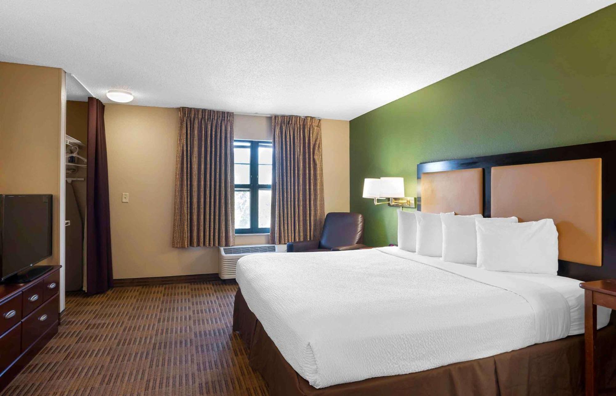 Extended Stay America Suites - Houston - Med Ctr - Greenway Plaza Exterior photo