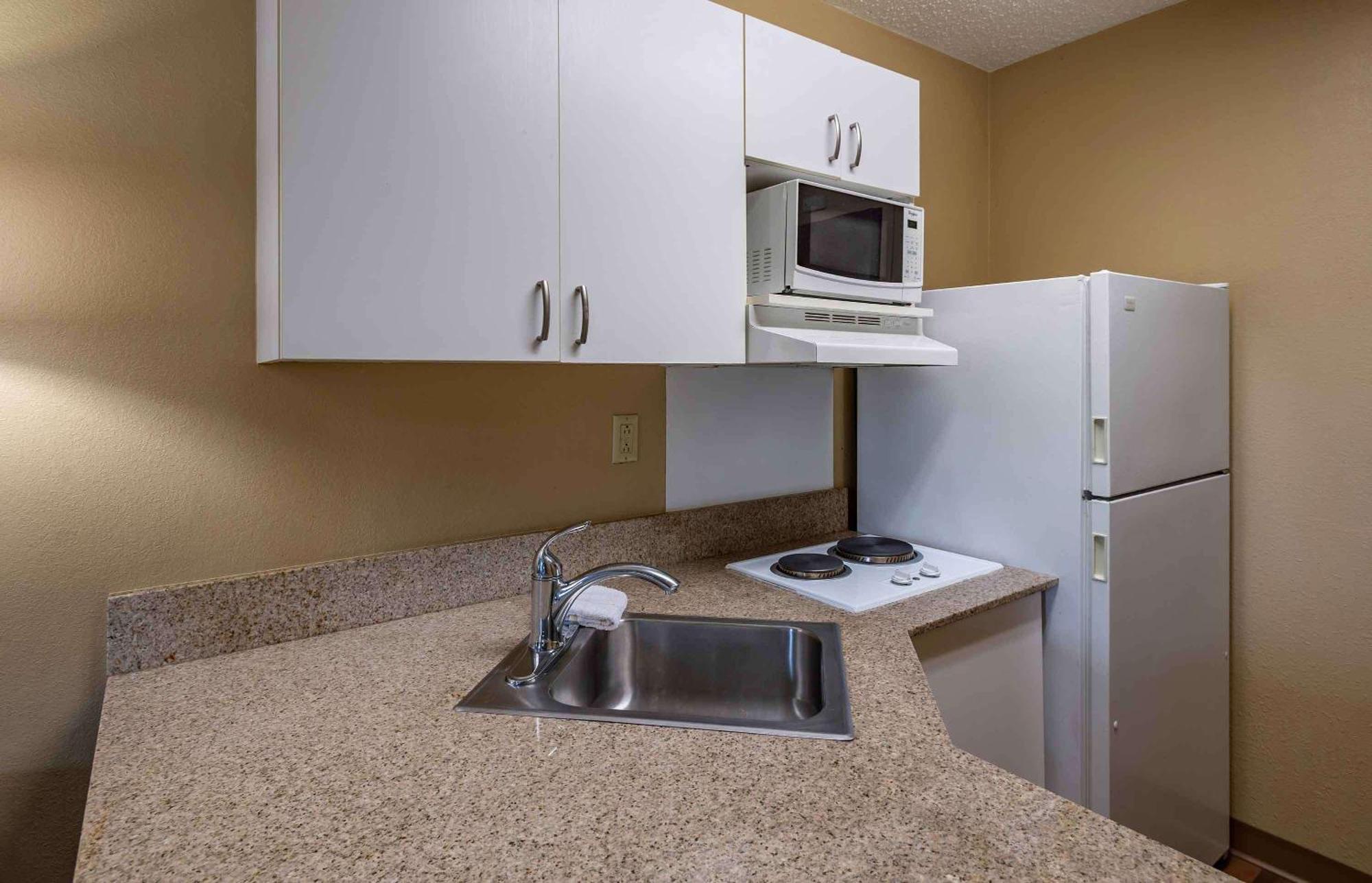 Extended Stay America Suites - Houston - Med Ctr - Greenway Plaza Exterior photo