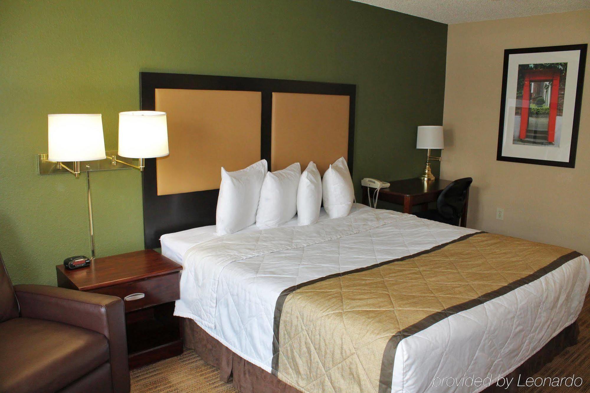 Extended Stay America Suites - Houston - Med Ctr - Greenway Plaza Exterior photo