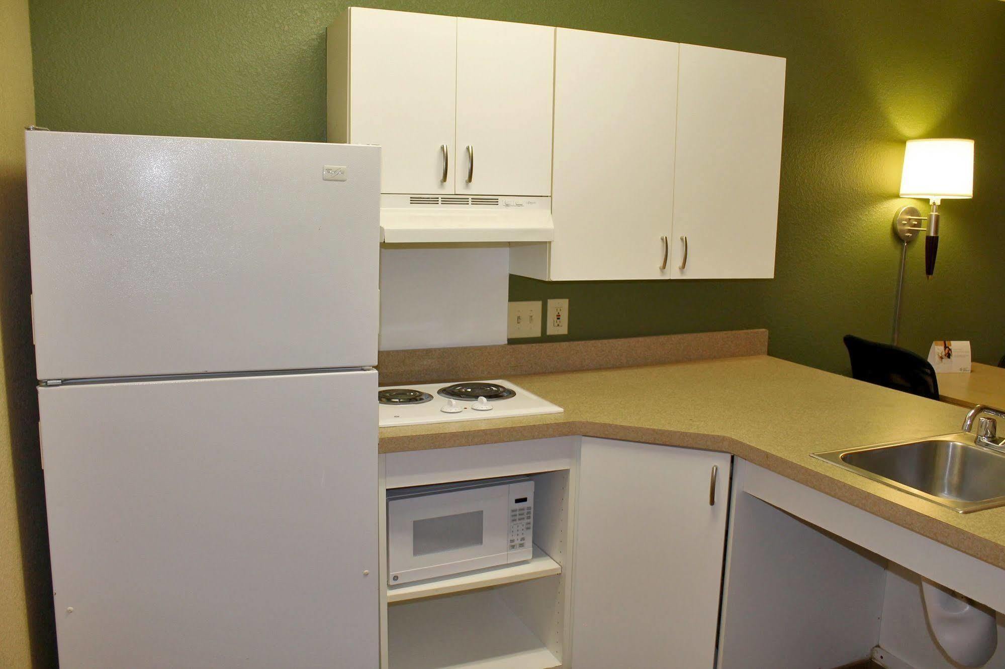 Extended Stay America Suites - Houston - Med Ctr - Greenway Plaza Exterior photo
