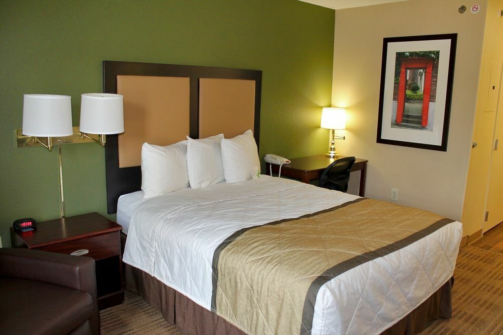 Extended Stay America Suites - Houston - Med Ctr - Greenway Plaza Exterior photo