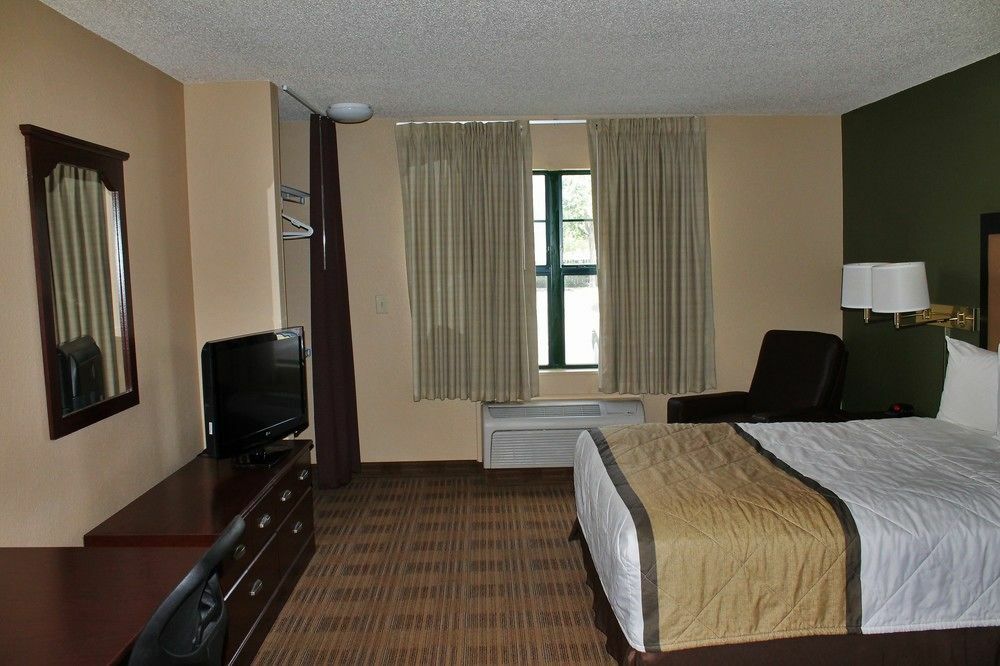 Extended Stay America Suites - Houston - Med Ctr - Greenway Plaza Exterior photo