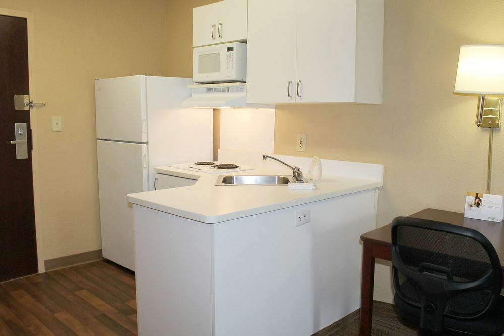 Extended Stay America Suites - Houston - Med Ctr - Greenway Plaza Exterior photo